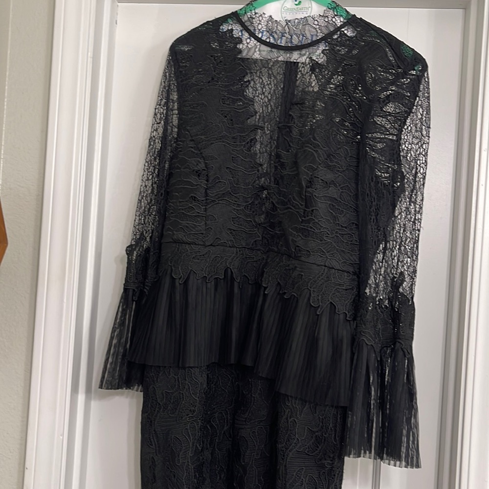 Bardot size 14 black lace dress